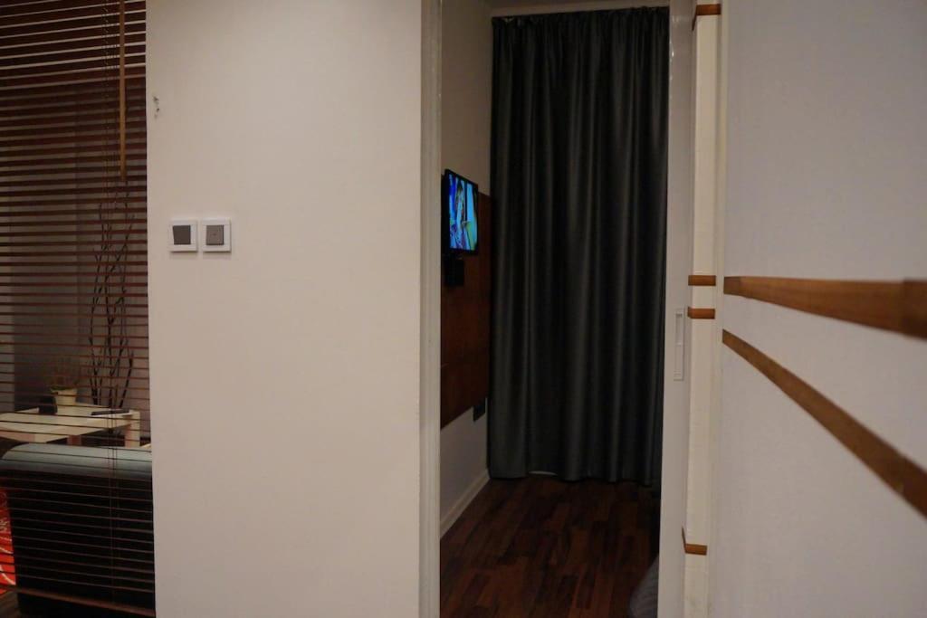 Sofia Zen - On Metro, Ultra Fast Wi-Fi Apartment Exterior foto
